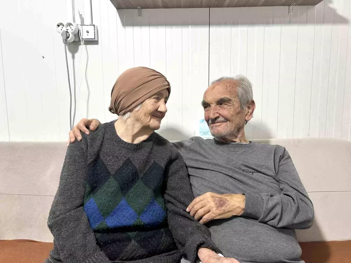 71 Yıldır Evlilikte Mutluluğun Sırrı: Saygı ve Sevgi