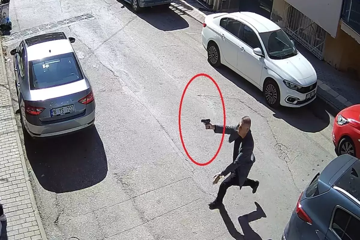 Ağızda sigara ile cinayet! Katil babaya bir darbe de çocuklarından