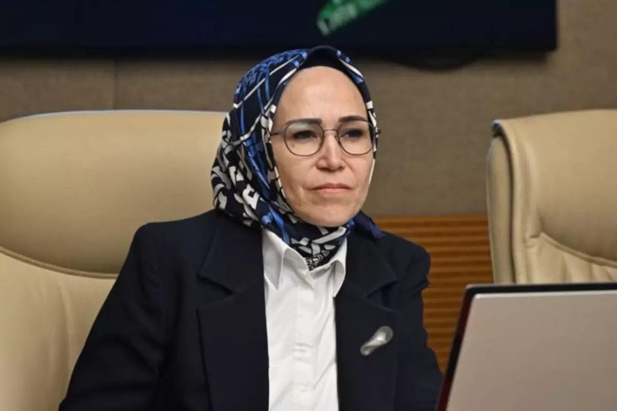 AK Partili Asuman Erdoğan isyan etti: Ne paylaşsak altına 'zıkkım yiyin' yazıyorlar