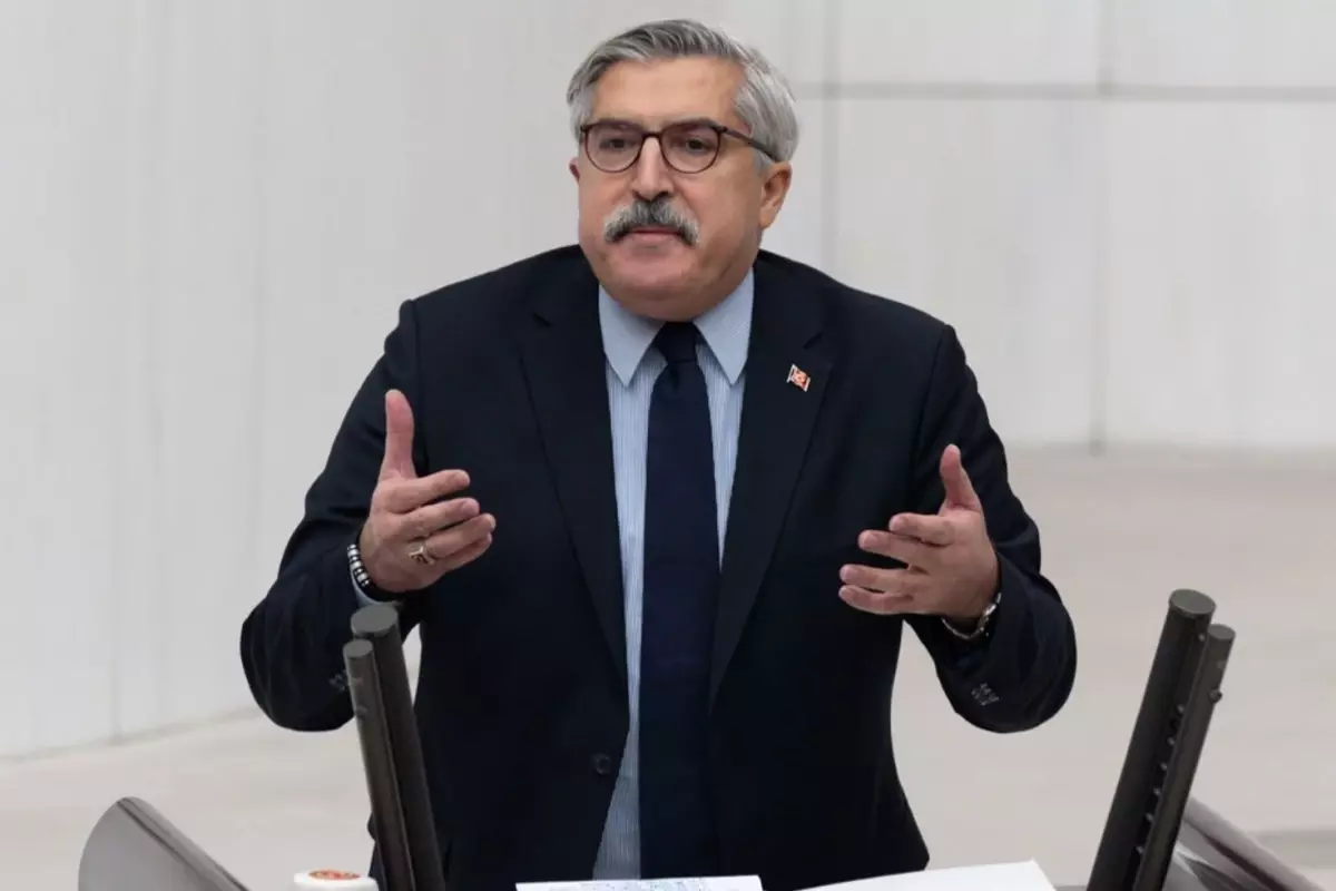 AK Partili Yayman: PKK, şubat ayı içerisinde silah bırakacak