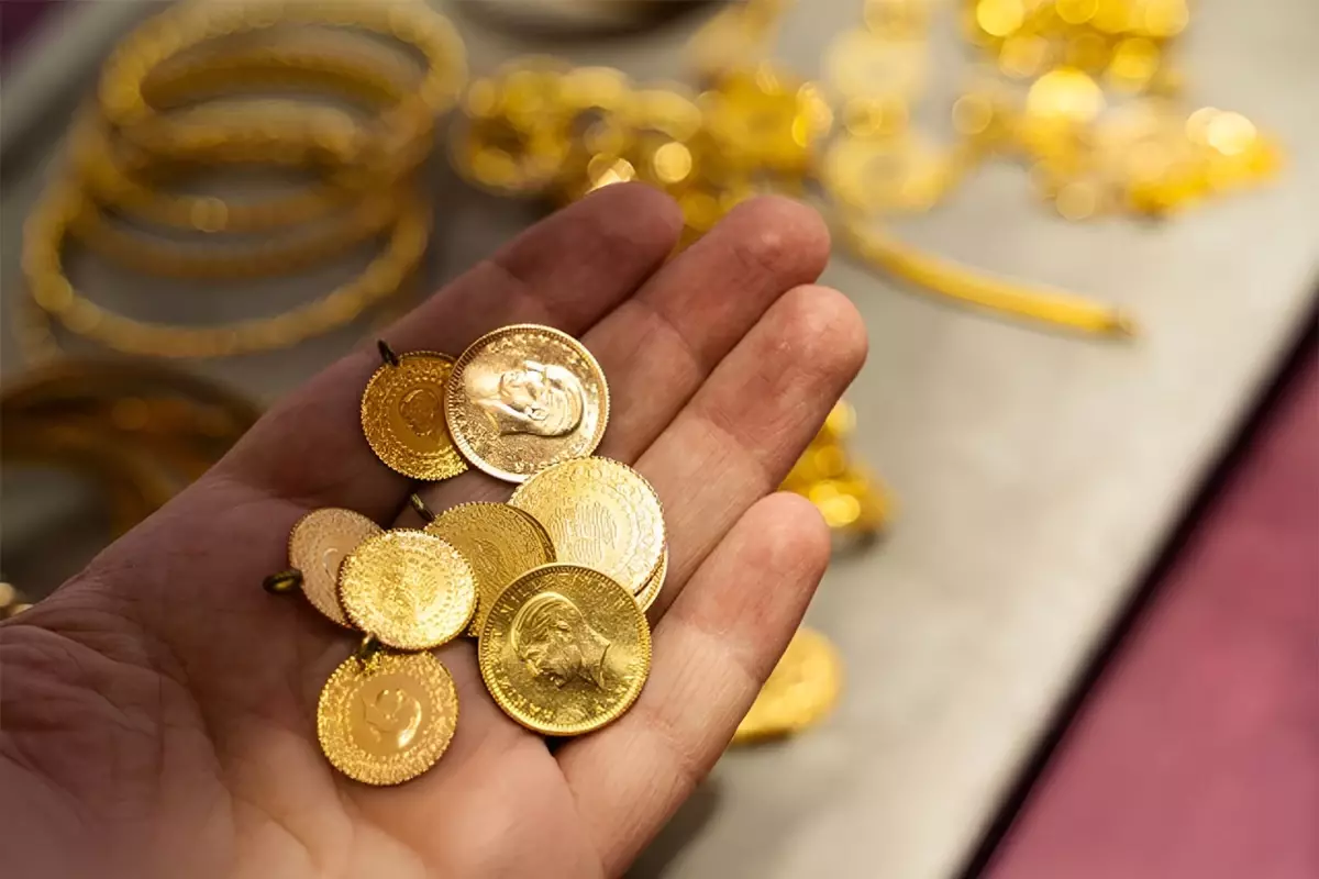 Altın fiyatları Fed'in faiz kararıyla hareketlendi