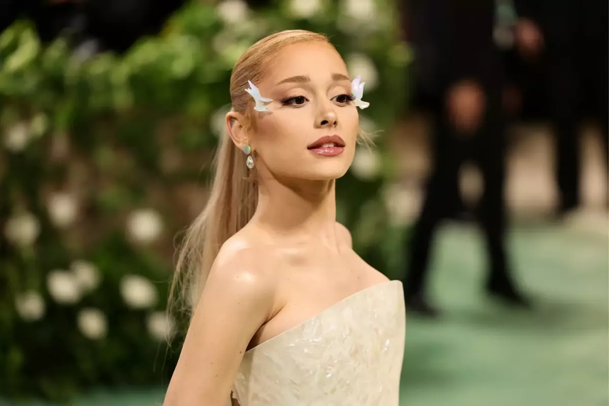 Ariana Grande'nin son hali hayranlarını endişelendirdi