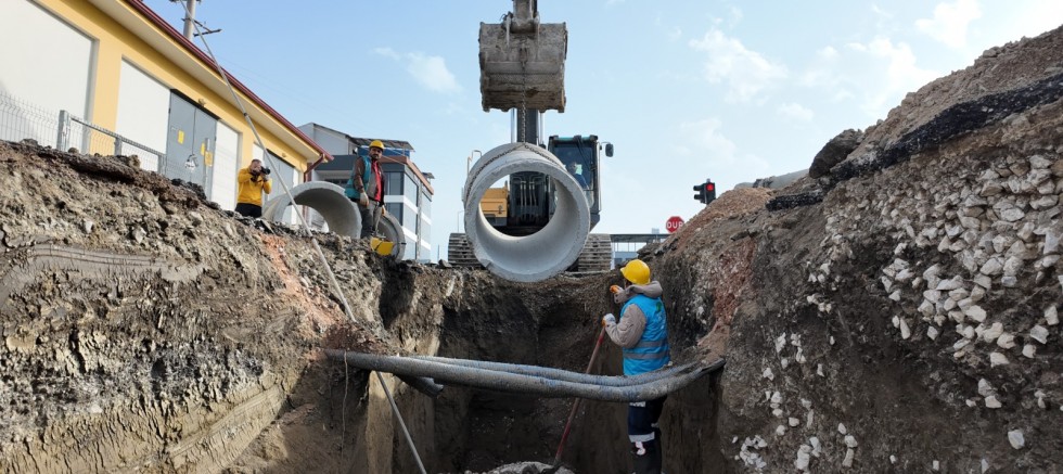 ARSUZ’DA KANALİZASYON VE YAĞMUR SUYU SORUNU TARİH OLUYORs