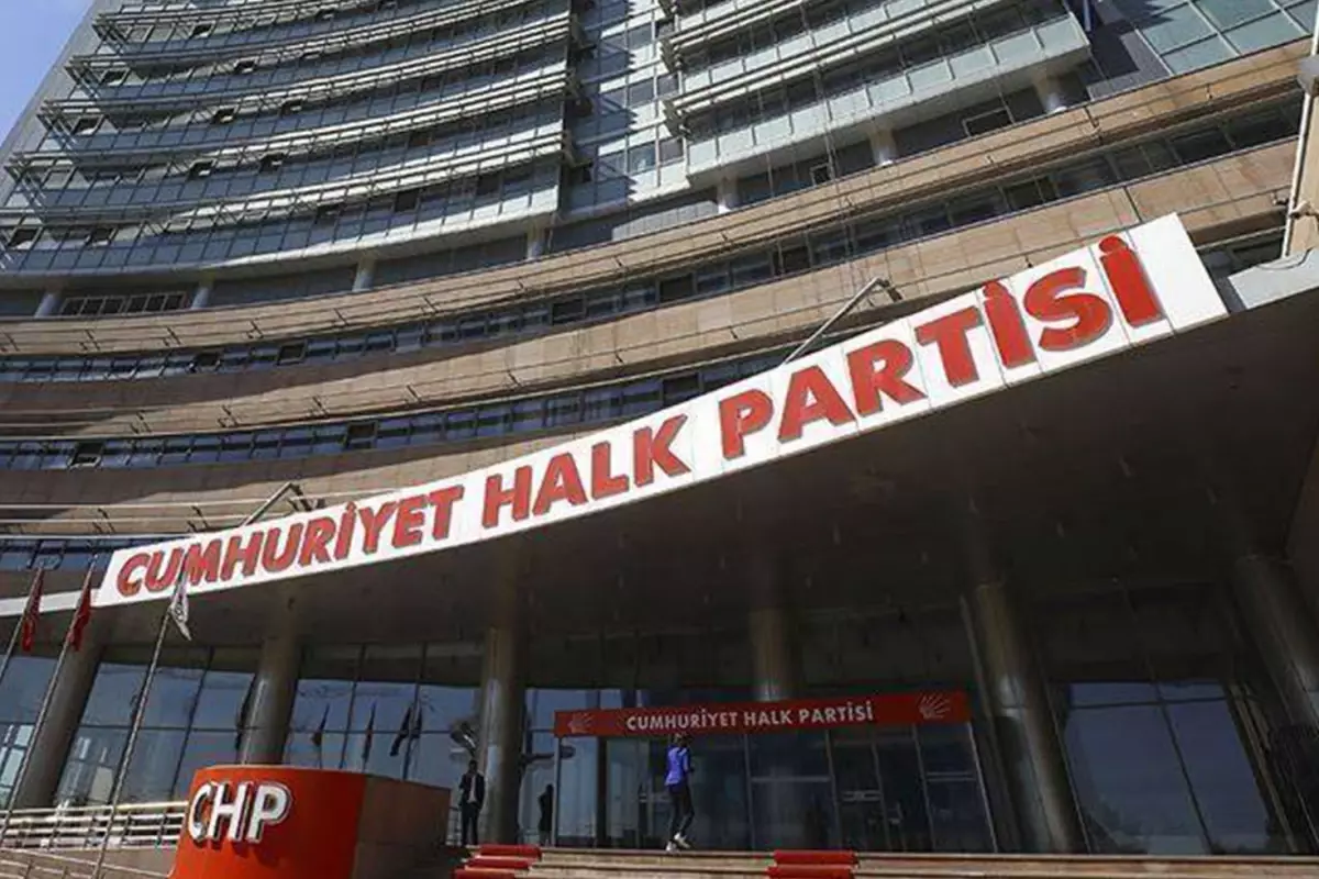 Asgari ücrete tepki gösteren CHP'den miting çağrısı