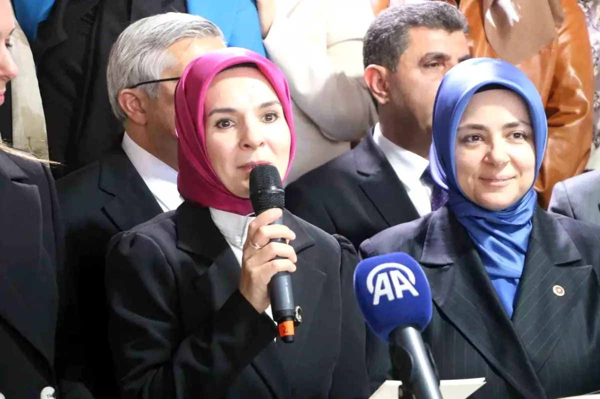 Bakan Göktaş'tan 'İş'te Kadın Kardeşim Projesi' Açıklaması