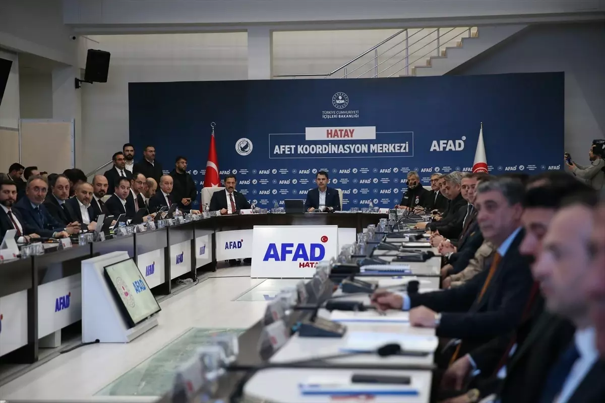 Bakan Kurum: 2025'te Hatay'da Depremzedeler İçin Tek Bir Ev Kalmayacak