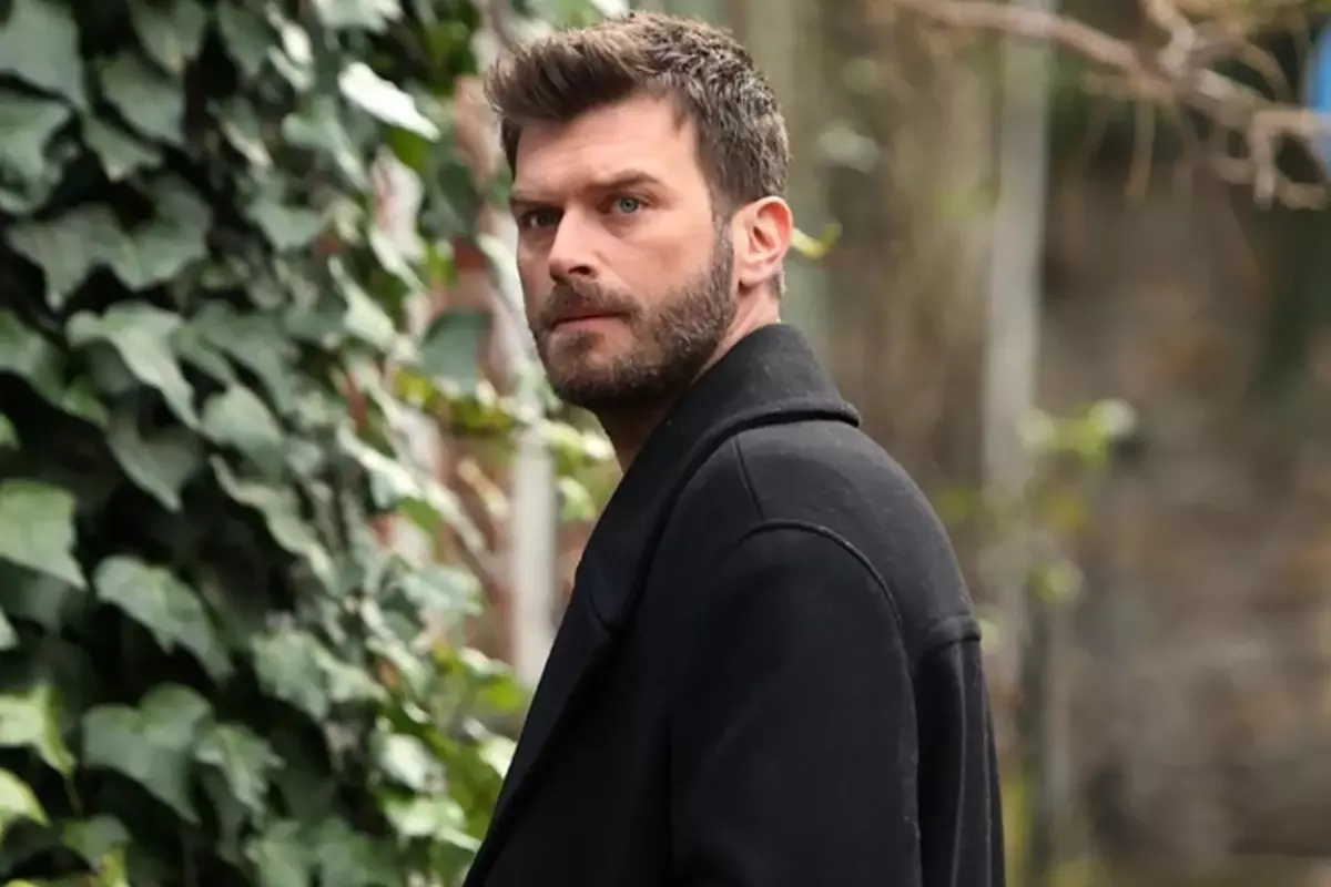 Başak Dizer'den eşi Kıvanç Tatlıtuğ'a övgü: Dünyanın en güzel kardan adamı