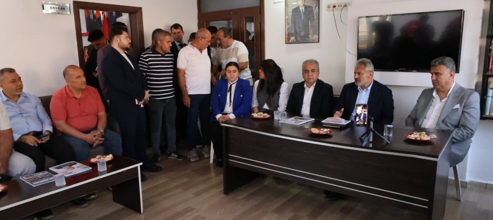 BAŞKAN ÖNTÜRK, HAKİM PROJESİYLE İŞSİZLİĞE SAVAŞ AÇTI