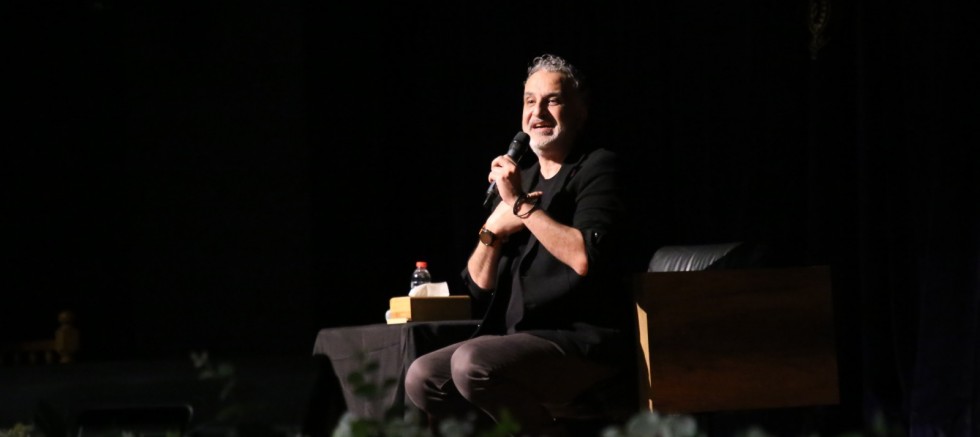 BEKİR DEVELİ İSKENDERUN’DA SAHNE ALDI