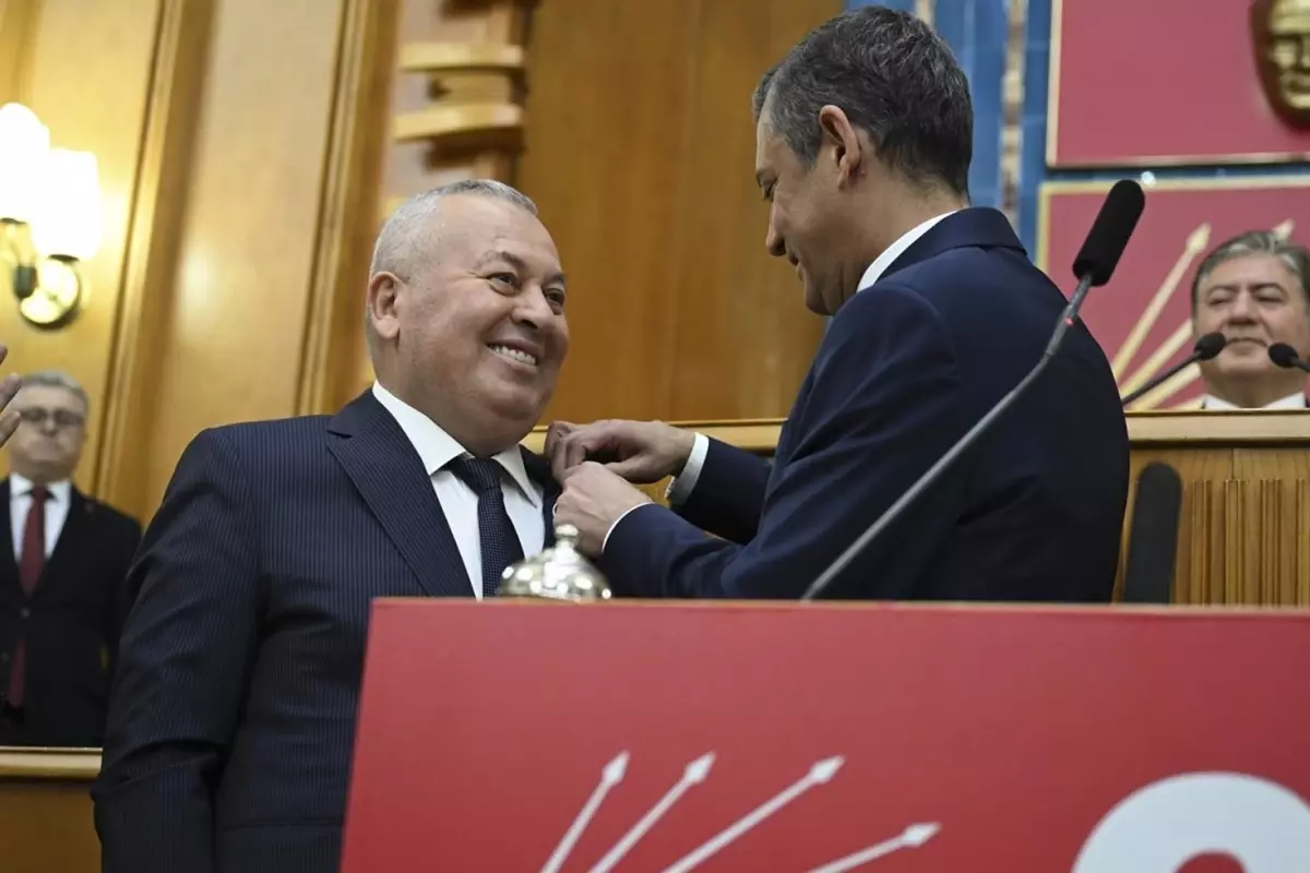 Bugün CHP rozeti takan Cemal Enginyurt'a soruşturma