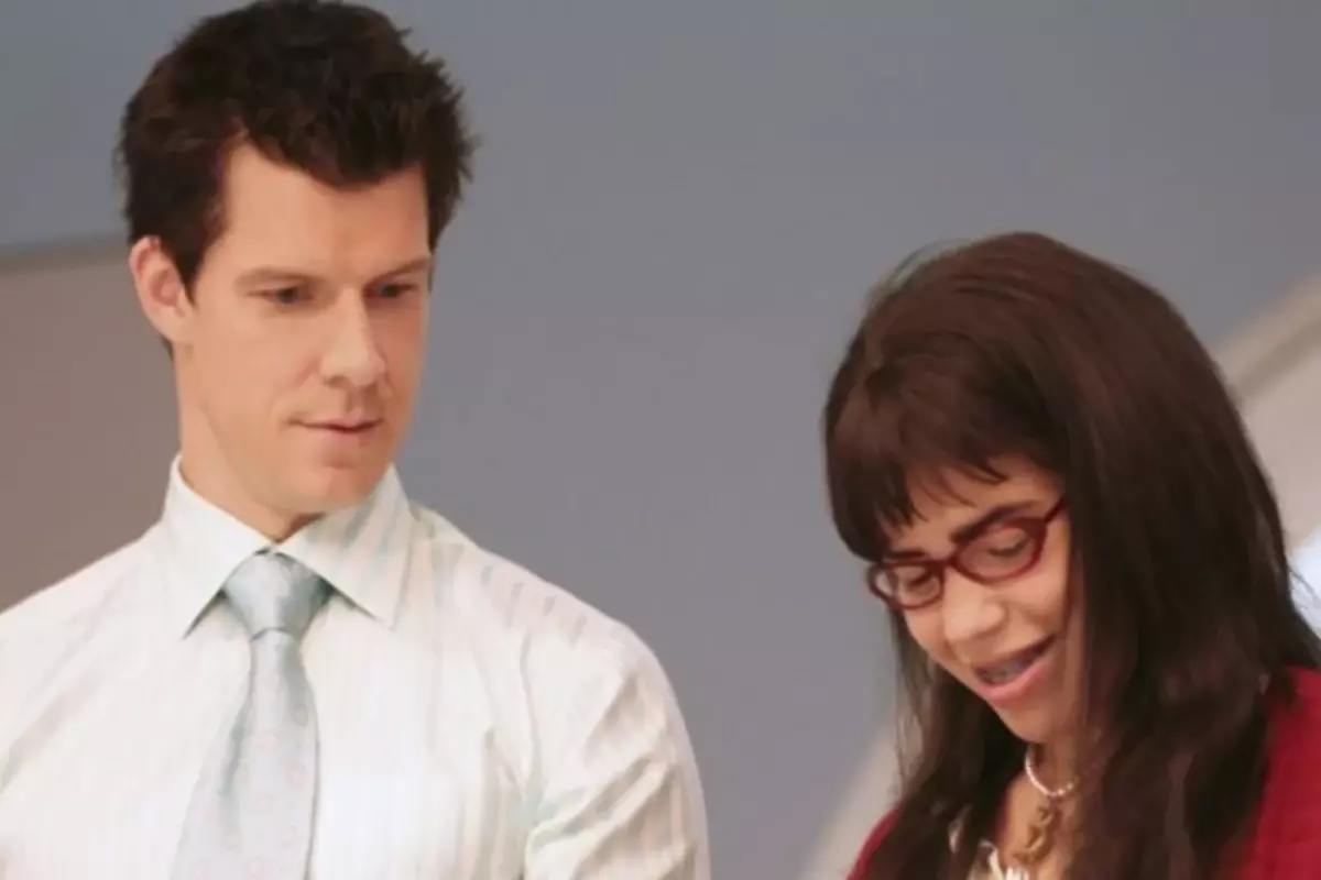 'Çirkin Betty'nin yıldızı Eric Mabius tutuklandı: Yüzündeki yara dikkat çekti