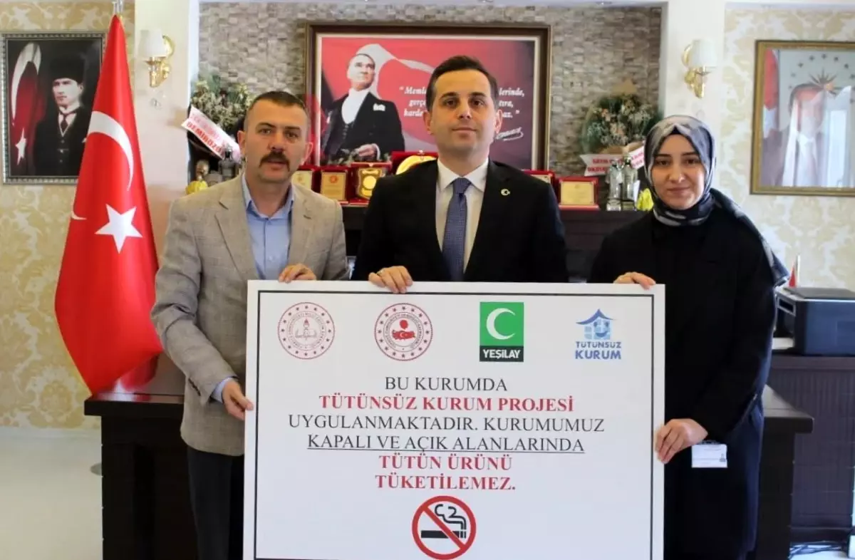 Demirözü'nde 'Tütünsüz Kurum' Projesi Başarıyla Uygulanıyor