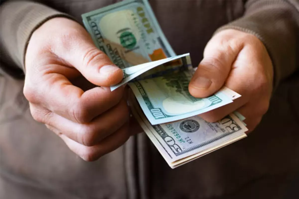 Dolarda tarihi rekor kırıldı