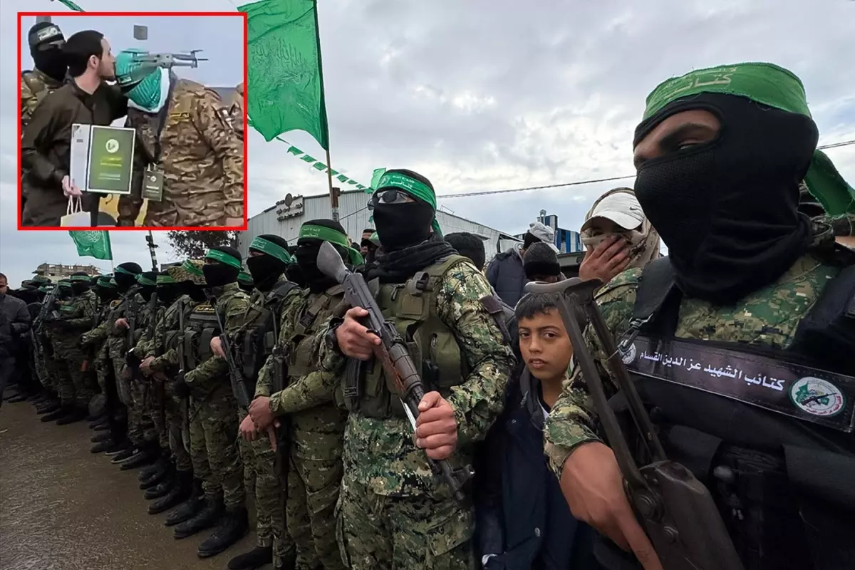 Gazze'de son takas! İsrailli esir serbest bırakılırken Hamas mensubunu alnından öptü