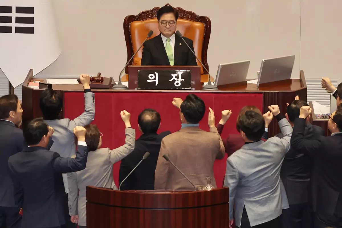 Güney Kore'de Meclis karıştı! Geçici Devlet Başkanı Han Duck-soo da azledildi