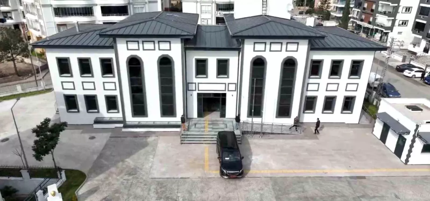 Hatay Valisi, Payas'taki Emniyet Binalarını İnceledi