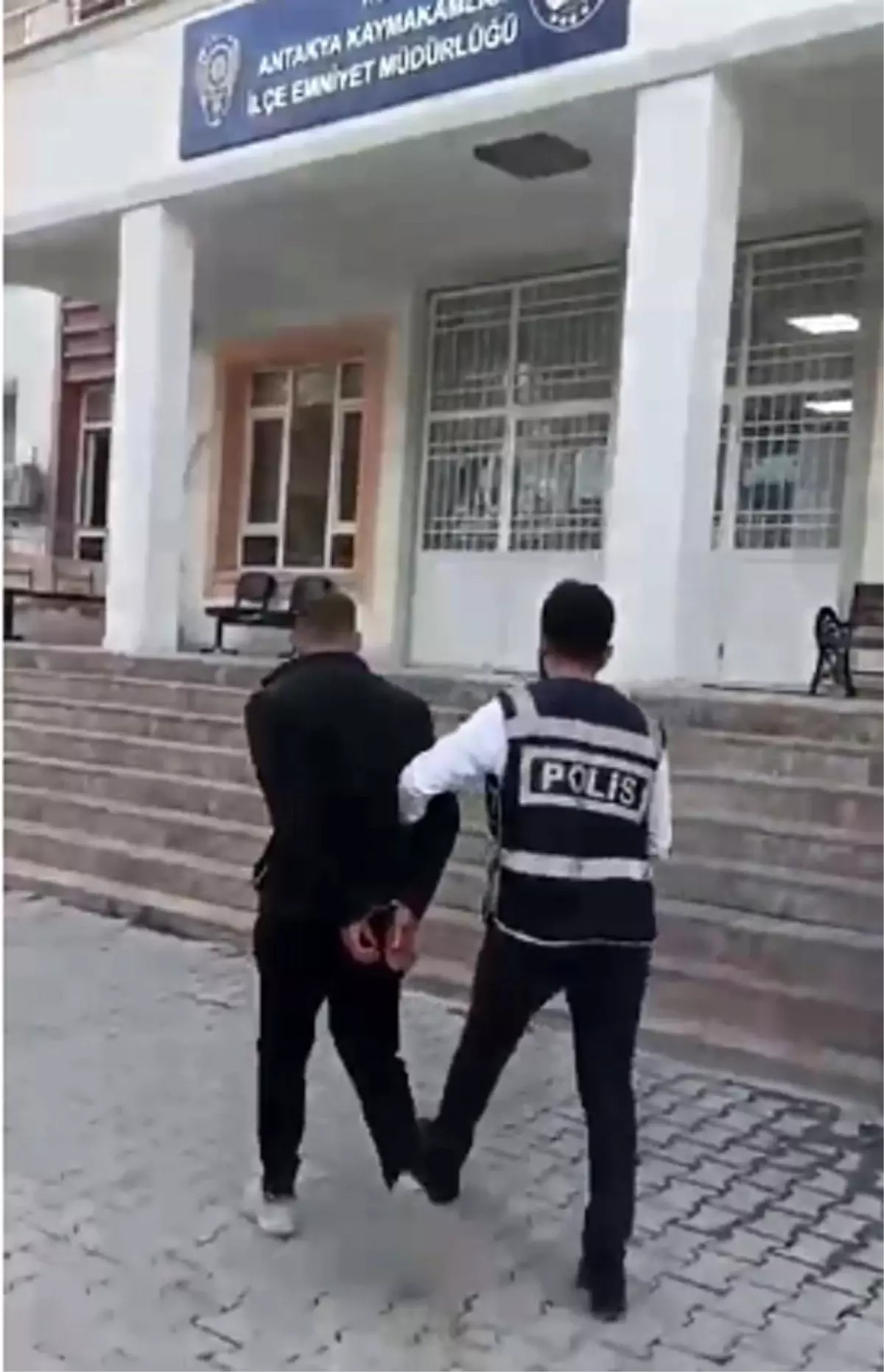Hatay'da Aranan Şahıs Yakalandı ve Tutuklandı