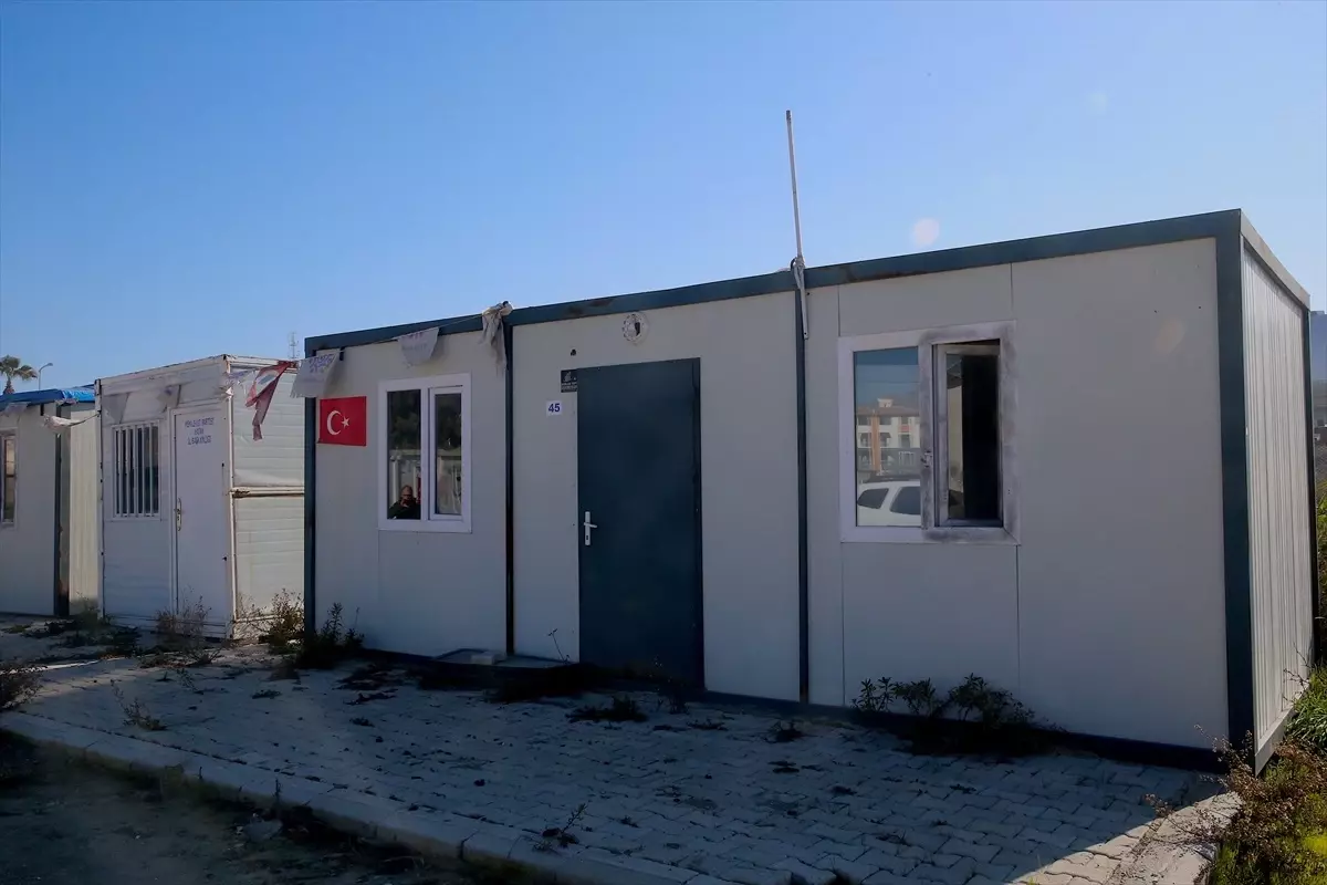 Hatay'da Hırsızlık Şüphelileri Tutuklandı