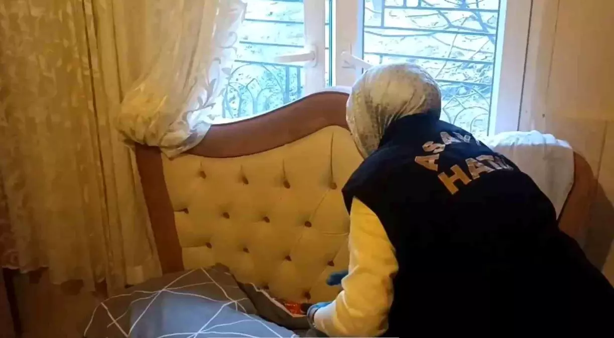 Hatay'da Tehdit İle İlgili Operasyon: 2 Tabanca Ele Geçirildi