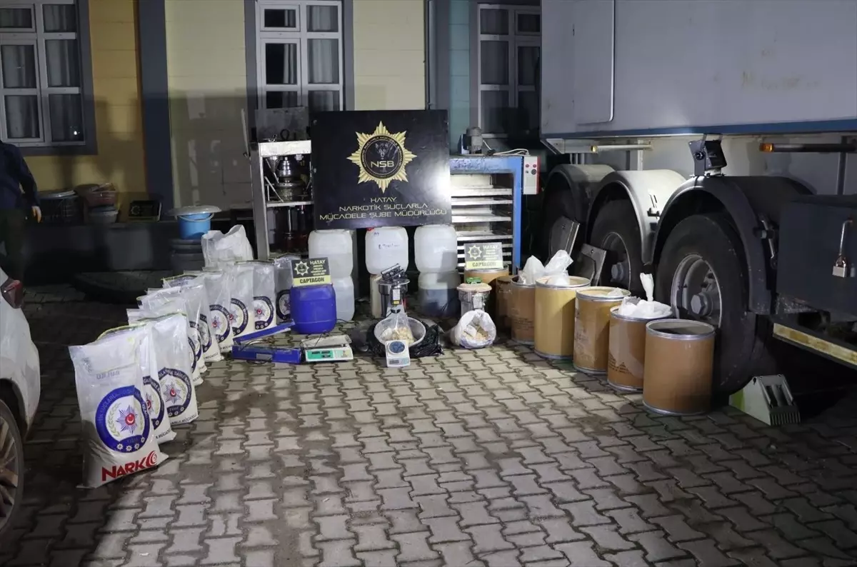 Hatay'da Uyuşturucu İmalathanesine Operasyon: 4 Tutuklama