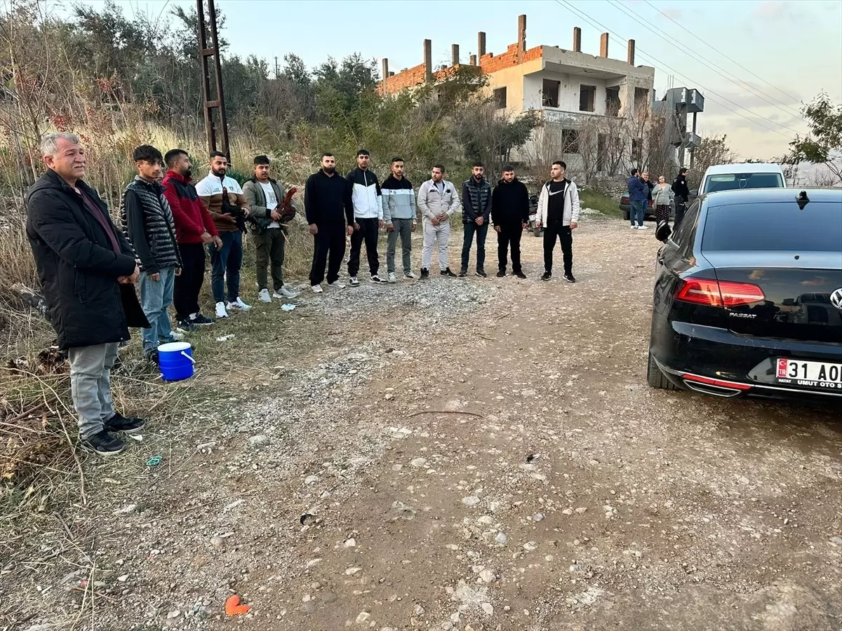 İskenderun'da Horoz Dövüşü Yapan 14 Kişiye Ceza