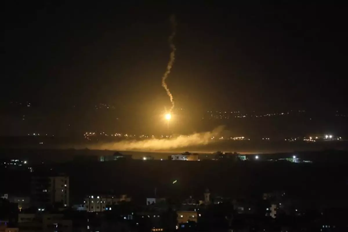 İsrail Ordusu Suriye Ordusu'na ait tesise saldırdı