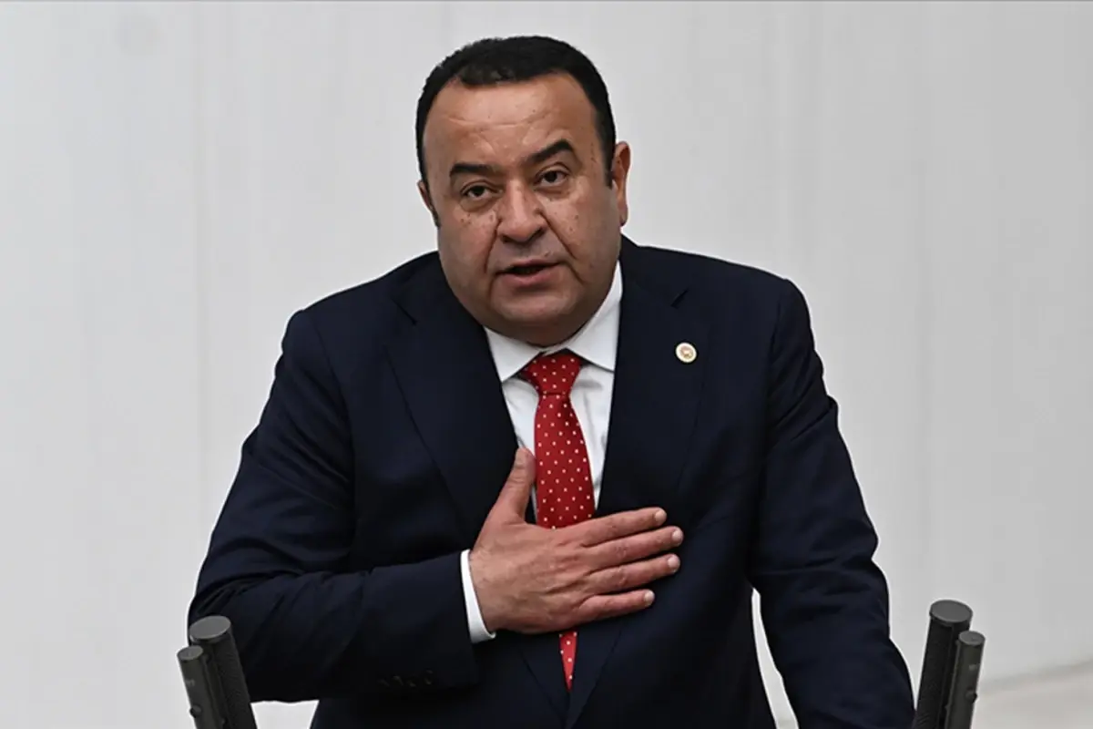 İYİ Parti'den istifa eden Adnan Beker'in CHP'ye katılacağı iddia edildi