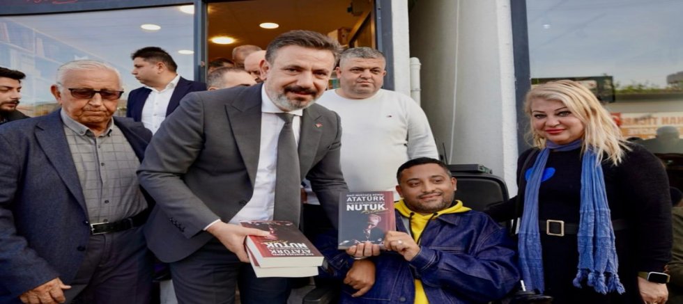 Arsuz Belediye Başkanı Sami Üstün Çelik Kitap Evi’nin açılışını gerçekleştirdi