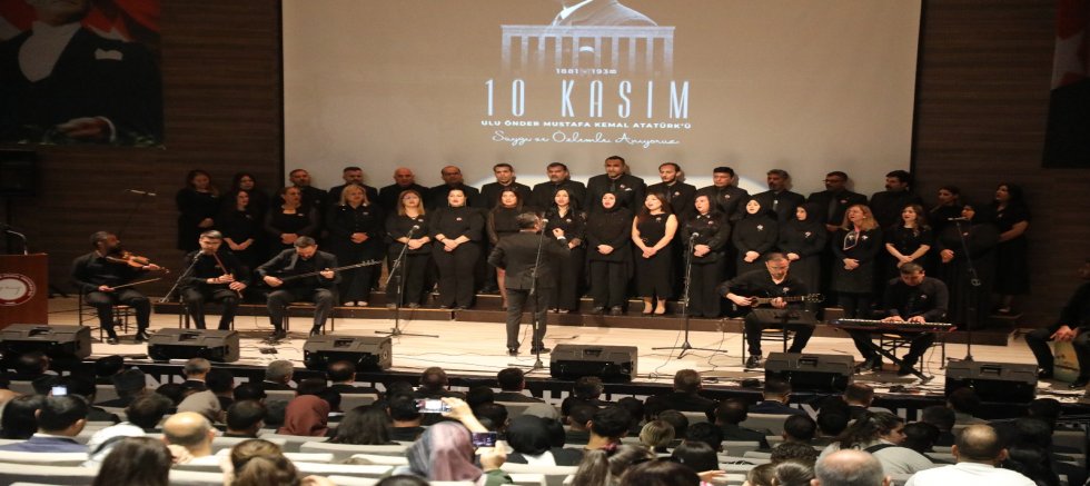 ATATÜRK, HATAY’DA GÖZYAŞLARIYLA ANILDI