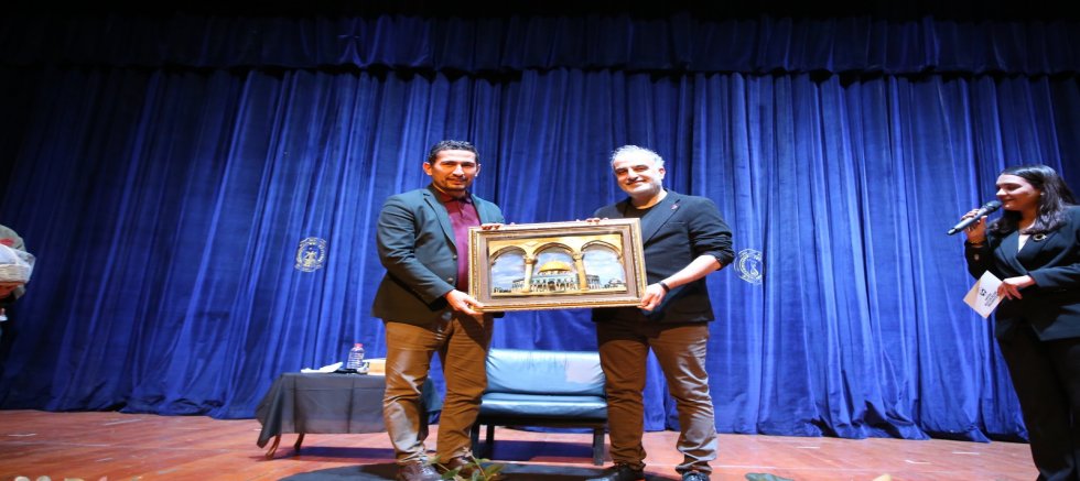 BEKİR DEVELİ İSKENDERUN’DA SAHNE ALDI