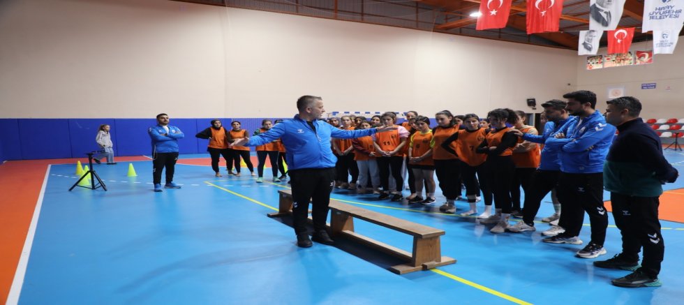 HBB’DEN GENÇLERE SINAV PROVASI