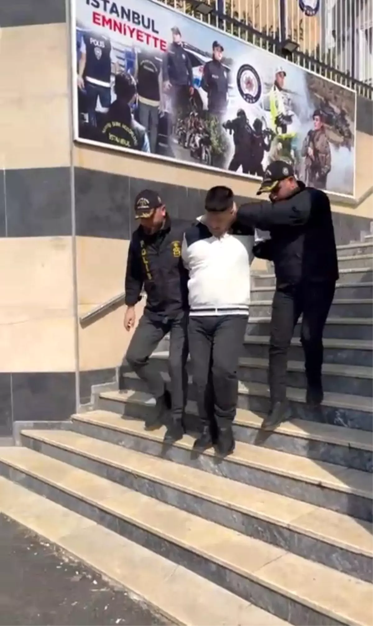 Maltepe'de Silahlı Saldırı: 20 Yaşındaki Berke Yüce Hayatını Kaybetti