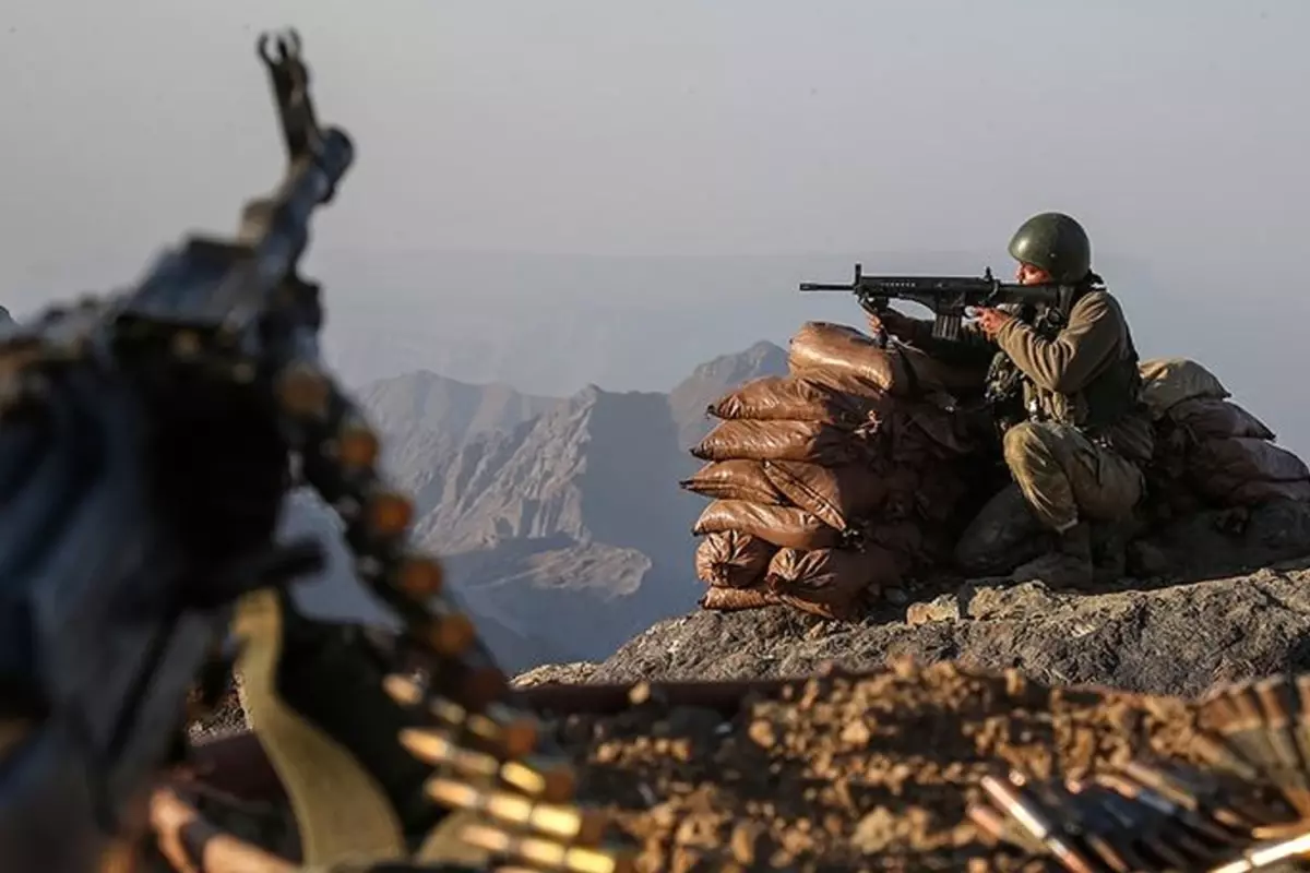 MSB: Metinde ateşkes yok, PKK koşulsuz olarak silah bırakmalı