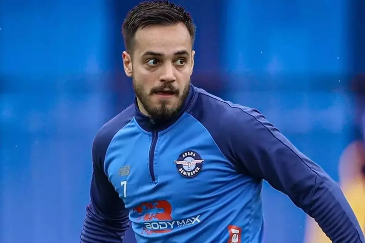 RAMS Başakşehir, Yusuf Sarı'yı kadrosuna kattı