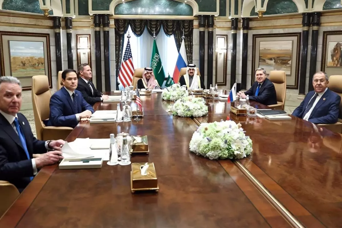 Rusya'dan Arabistan'daki zirveye damga vuran rest: Asla izin vermeyeceğiz