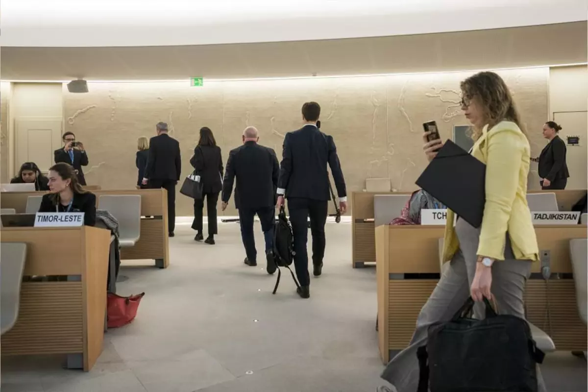 Rusya'nın BM Konseyi'ndeki konuşması protesto edildi! Salonu terk ettiler