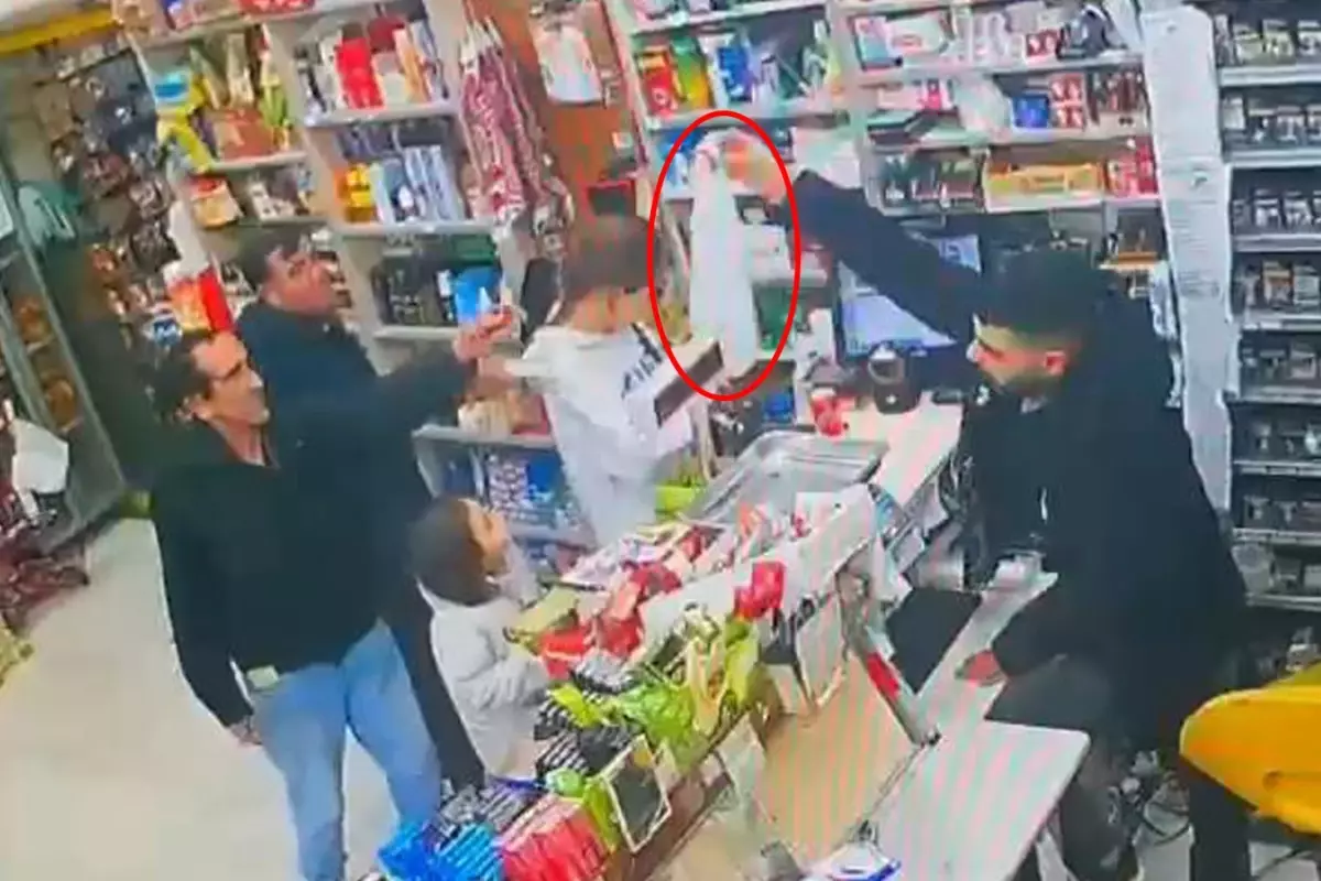Sahte içkiden ölen kişinin büfeden alışveriş yaptığı anlar ortaya çıktı