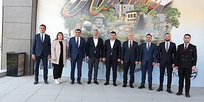 AK PARTİ’DEN BAŞKAN ÖNTÜRK’E ZİYARET 