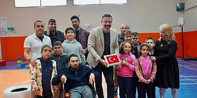 Arsuz Belediye Başkanı Sami Üstün’den Örnek Hareket 