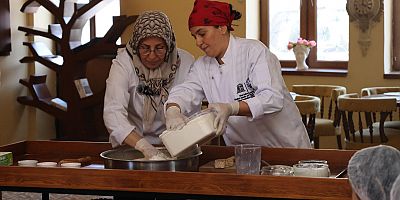 GASTRONOMİ EVİ MİNİK YÜREKLERE IŞIK OLDU