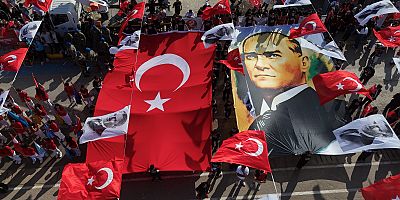 HATAY’DA CUMHURİYETİN 102. YILI COŞKUYLA KUTLANDI