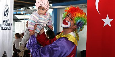 HBB’DEN İHTİYAÇ HARİTASI KONTEYNER KENTİ’NDE ÇOCUKLARA BAYRAM ETKİNLİĞİ