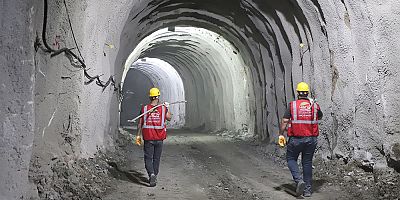 TÜRKİYE’NİN EN BÜYÜK ATIK SU TÜNELİ HATAY’DA İNŞA EDİLİYOR