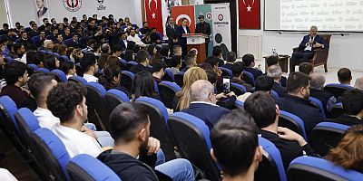 ÜNİVERSİTELİ GENÇLER SORDU BAŞKAN ÖNTÜRK CEVAPLADI