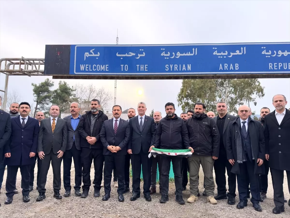 Ticaret Bakanı Ömer Bolat, Zeytindalı ve Yayladağı sınır kapılarını ziyaret etti Açıklaması