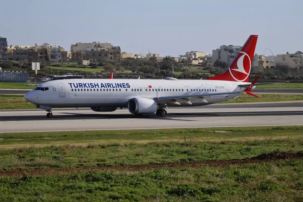 Türk Hava Yolları, uluslararası yolcu ve kargo pazarında dünya üçüncüsü oldu