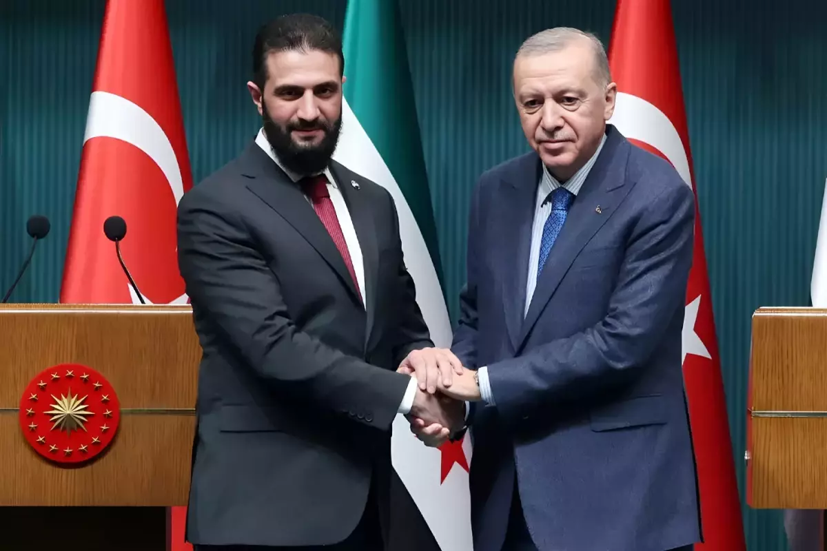 Türkiye'den Suriye hamlesi! Teklif Şara'dan geldi, silah tedariki başlıyor