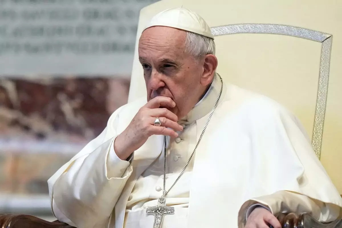 Vatikan: Papa Franciscus'un sağlık durumu kritik